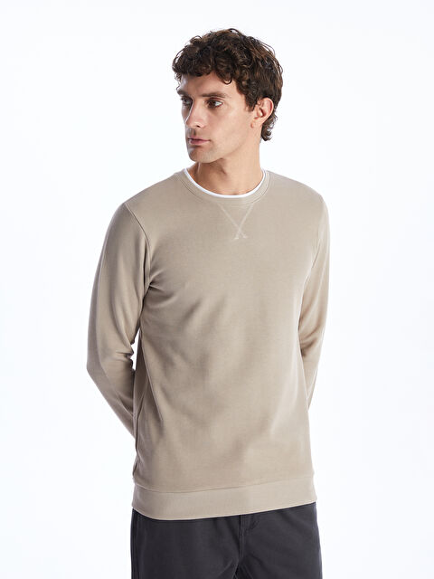 LCWAIKIKI Classic Bisiklet Yaka Uzun Kollu Erkek Sweatshirt - S40776Z8-SJJ