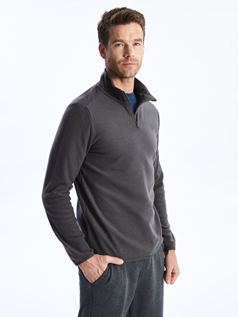 LCWAIKIKI Classic Dik Yaka Uzun Kollu Polar Erkek Sweatshirt - S40778Z8-JPT