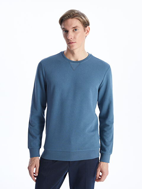 LCWAIKIKI Classic Crew Neck Long Sleeve Men's Sweatshirt - S40790Z8-VFY