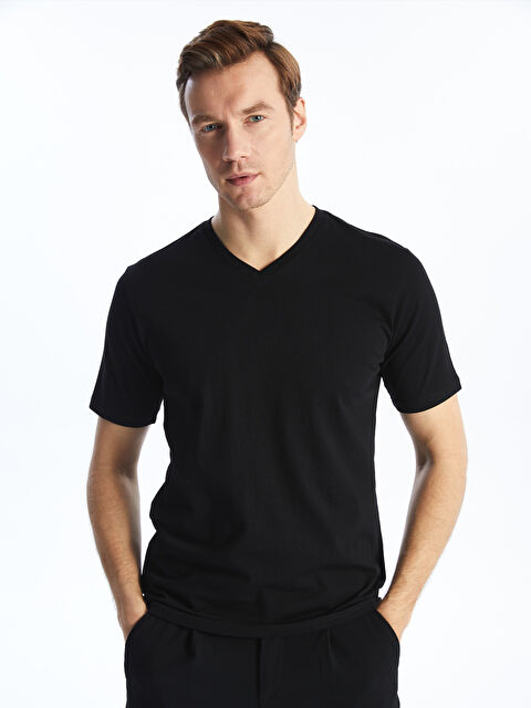 LCWAIKIKI Classic V Yaka Kısa Kollu Erkek Tişört - S41099Z8-CVL