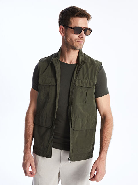 LCWAIKIKI Classic Standart Kalıp Dik Yaka Erkek Avcı Yeleği - S42343Z8-HDU