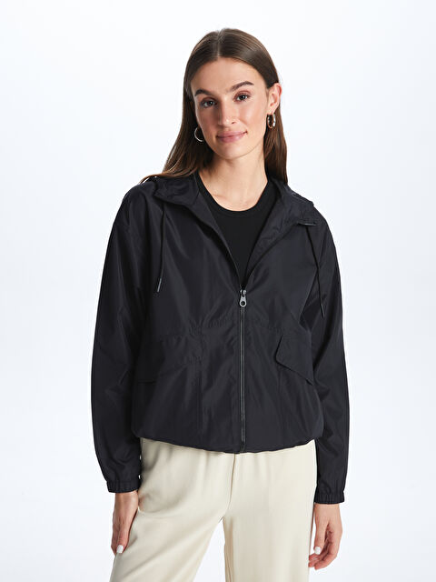 LCW Vision Kapüşonlu Düz Oversize Kadın Yağmurluk - S44301Z8-CVL