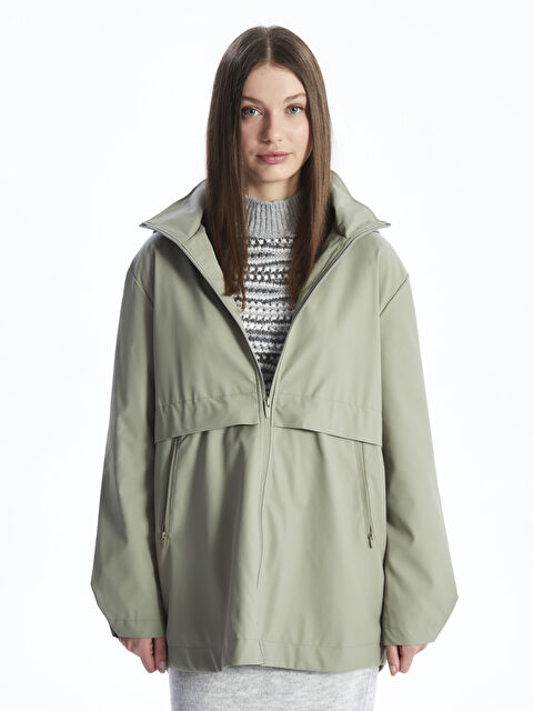 XSIDE Kapüşonlu Düz Deri Görünümlü Kadın Yağmurluk - S44996Z8-KEL