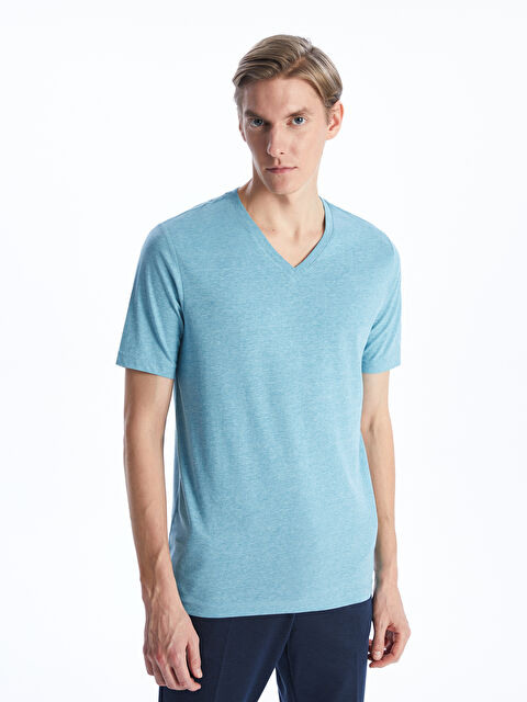 LCWAIKIKI Classic V Yaka Kısa Kollu Penye Erkek Tişört - S46249Z8-LDB