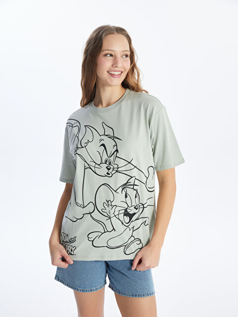LCW Vision Кръгло деколте Том и Джери отпечатана овърсайз тениска за жени - S46311Z8-FJK