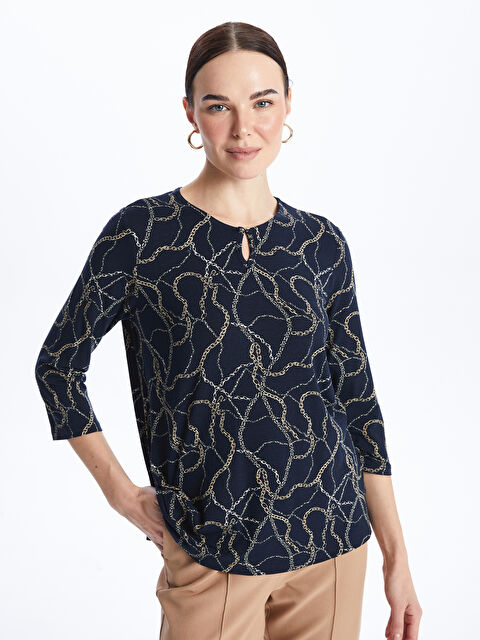 LCW Grace Bisiklet Yaka Desenli Kadın Tişört - S47132Z8-LSJ