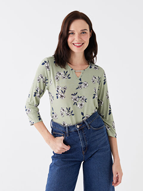 LCW Grace Bisiklet Yaka Çiçekli Kadın Bluz - S47188Z8-LRL