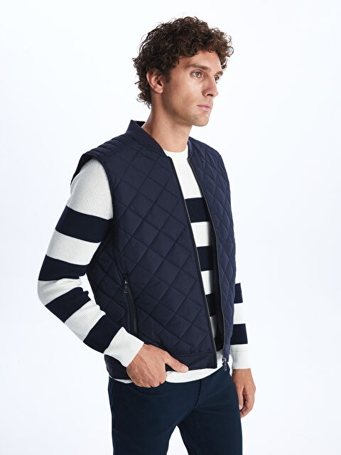 LCWAIKIKI Classic Standart Kalıp Kolej Yaka Erkek Yelek - S47189Z8-RFD