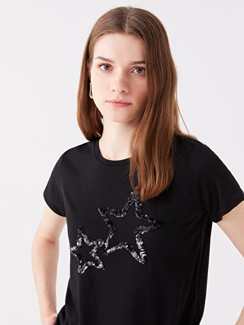 LCWAIKIKI Basic Bisiklet Yaka Nakışlı Kısa Kollu Kadın Bluz - S48314Z8-CVL