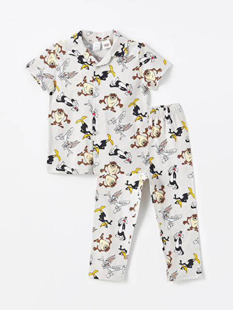 LCW baby Polo Neck Short Sleeve Bugs Bunny Printed Baby Boys' Pyjama Set - S49904Z1-LRV