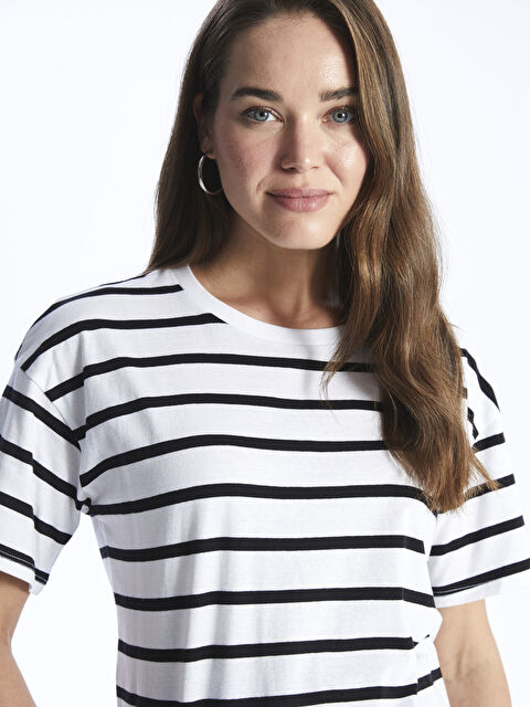 LCW Comfort Bisiklet Yaka Çizgili Kısa Kollu Hamile Tişört - S4AF89Z8-LEG