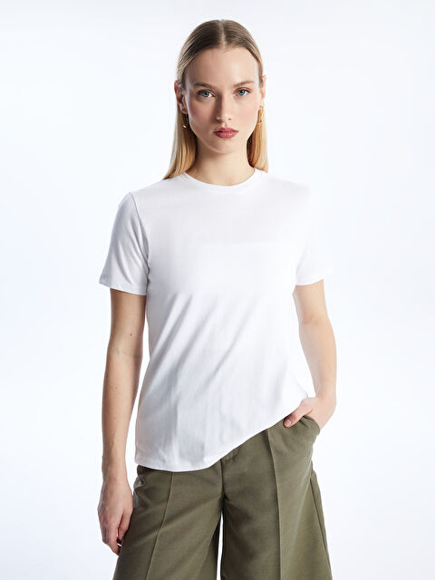 LCWAIKIKI Basic Bisiklet Yaka Düz Kısa Kollu Kadın Tişört - S4AJ35Z8-Q6K