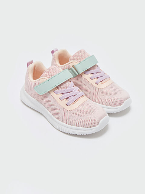 LCW STEPS Girls' Sports Shoes with Mesh Detail - S4BM91Z4-Y1X