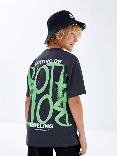LCW Kids T-shirt Oversize à Col Rond pour Garçons - S4BO73Z4-VFB