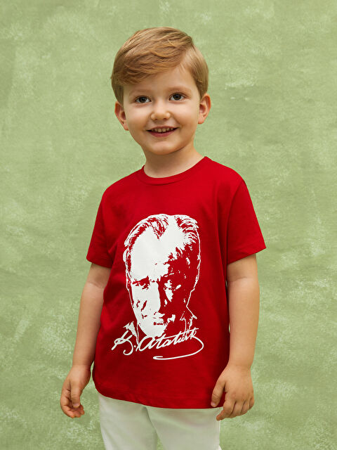 LCW Kids Bisiklet Yaka Atatürk Baskılı Erkek Bebek Tişört - S4DL65Z1-HJY