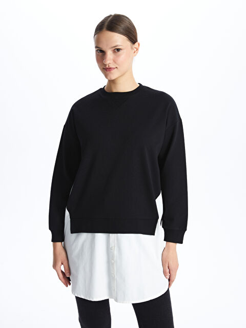 LCW Modest تونیکی سویتشێرتی ئۆڤەرسایزی یه‌خه‌ خڕی سادە بۆ ژنان - S4EQ77Z8-CVL