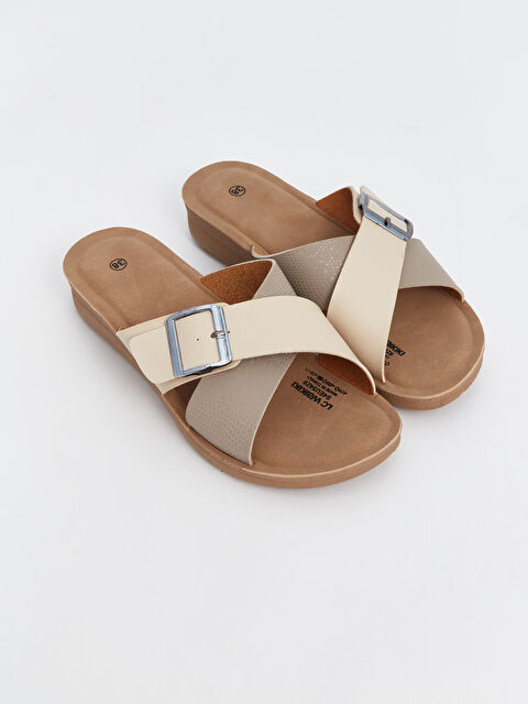 LCW STEPS شبشب نسائي بأشرطة متقاطعة - S4EU54Z8-CR8