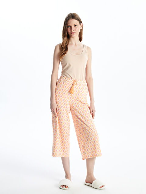 LCW DREAM Beli Lastikli Desenli Kadın Kapri Pijama Altı - S4FF69Z8-LR4