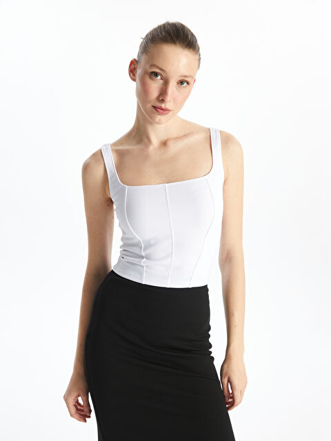 LCW Vision صدرية قصيرة للسيدات بحمالات سادة بياقة على شكل حرف U - S4FJ87Z8-Q6K