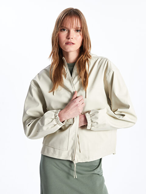 LCW Vision Kapüşonlu Düz Oversize Kadın Yağmurluk - S4G319Z8-QKP