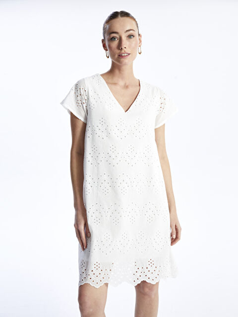 LCW ECO V Yaka Kendinden Desenli Kısa Kollu Kadın Elbise - S4GD48Z8-J5E