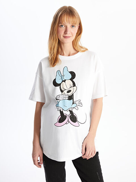 LCWAIKIKI Maternity تیشێرت مندالبوون ئۆڤەرسایز چاپکراوی مینی ماوس یه‌خه‌ خڕ قۆڵ کورت - S4GD54Z8-Q6K