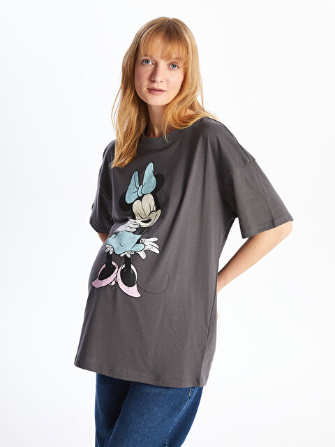 LCWAIKIKI Maternity Bisiklet Yaka Minnie Mouse Baskılı Kısa Kollu Oversize Hamile Tişört - S4GD54Z8-YH1