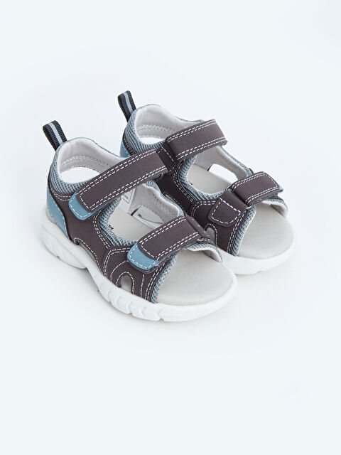 LCW STEPS صنادل ديال دراري صغار بلاصق الفيلكرو - S4H702Z1-DBQ