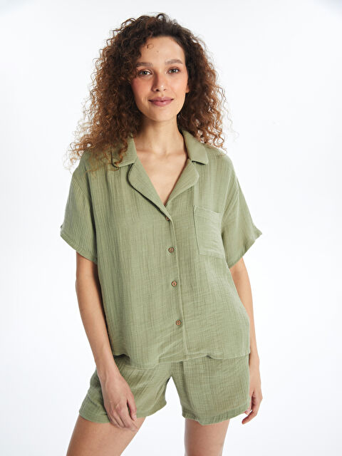 LCW DREAM Gömlek Yaka Düz Kısa Kollu Kadın Şortlu Pijama Takımı - S4HI07Z8-GHY
