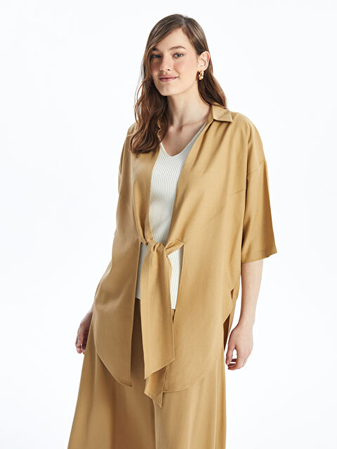 LCWAIKIKI Classic كيمونو نسائي واسع الحجم منقوش بياقة شال مصنوع من مزيج الكتان - S4HM74Z8-GPW