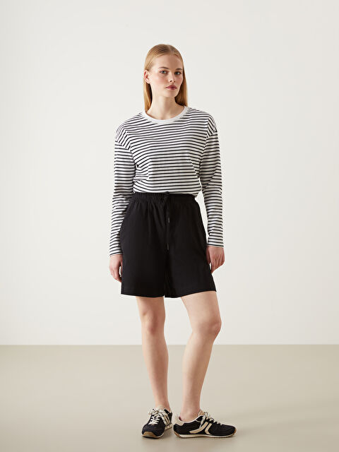 LCW Vision Kadın Beli Lastikli Düz Şort - S4HU84Z8-CVL