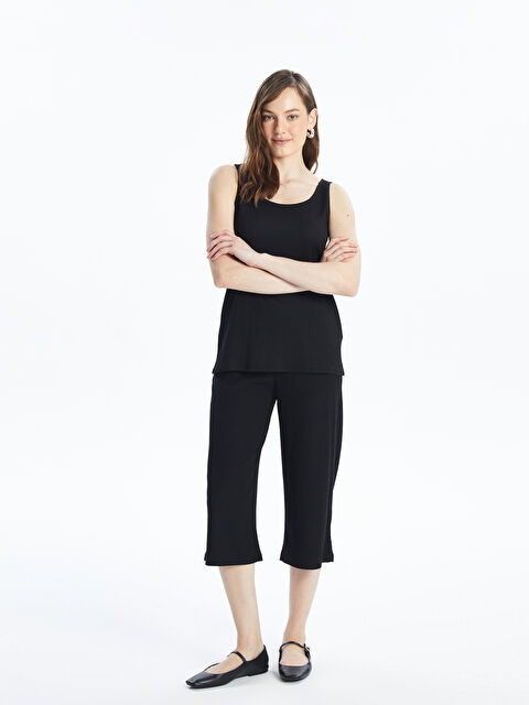LCWAIKIKI Basic Kadın Beli Lastikli Düz Kapri - S4IM53Z8-CVL