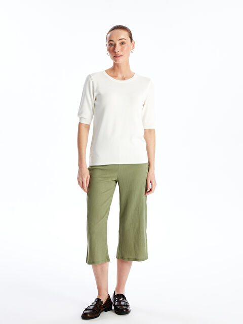 LCWAIKIKI Basic Kadın Beli Lastikli Düz Kapri - S4IM53Z8-GUY
