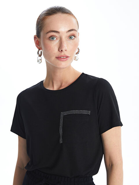 LCWAIKIKI Basic Bisiklet Yaka Parlak Taşlı Kısa Kollu Kadın Tişört - S4IN07Z8-CVL