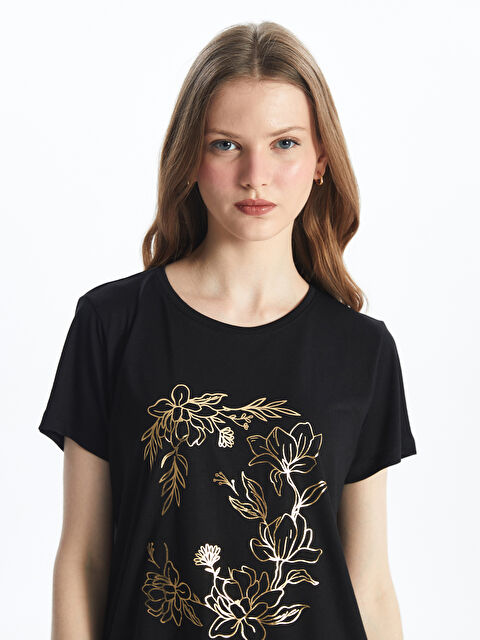 LCWAIKIKI Basic Bisiklet Yaka Baskılı Kısa Kollu Kadın Tişört - S4IN43Z8-CVL