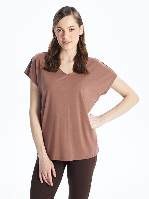 LCWAIKIKI Basic V Yaka Düz Kısa Kollu Kadın Tişört - S4IO11Z8-R1X