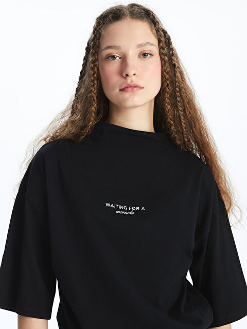 LCW Vision Тениска с яка тип фуния, бродирана, с къс ръкав за жени - S4IO70Z8-CVL