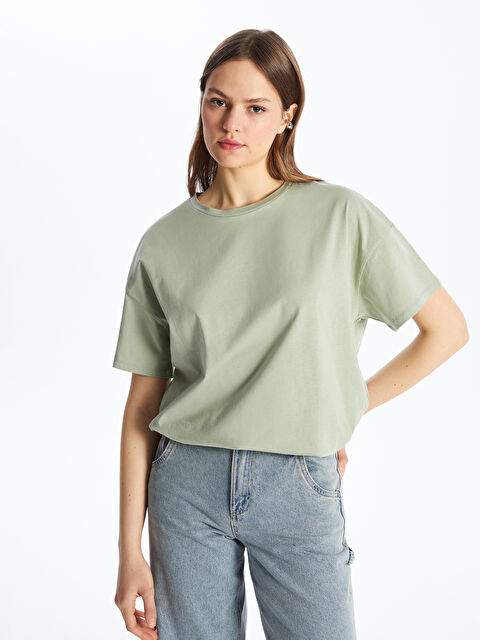 LC WAIKIKI Bisiklet Yaka Düz Kısa Kollu Oversize Kadın Tişört