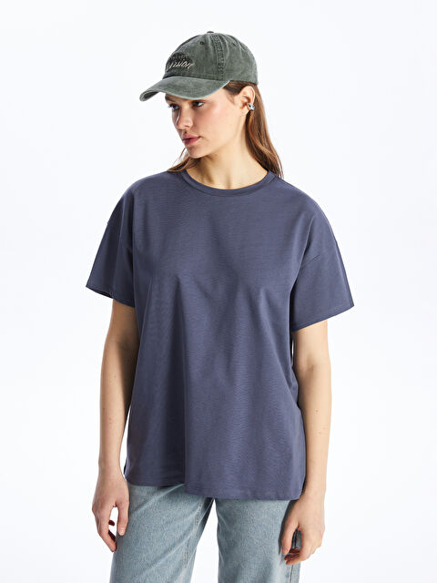 LC WAIKIKI Bisiklet Yaka Düz Kısa Kollu Oversize Kadın Tişört - S4JS66Z8-YDU