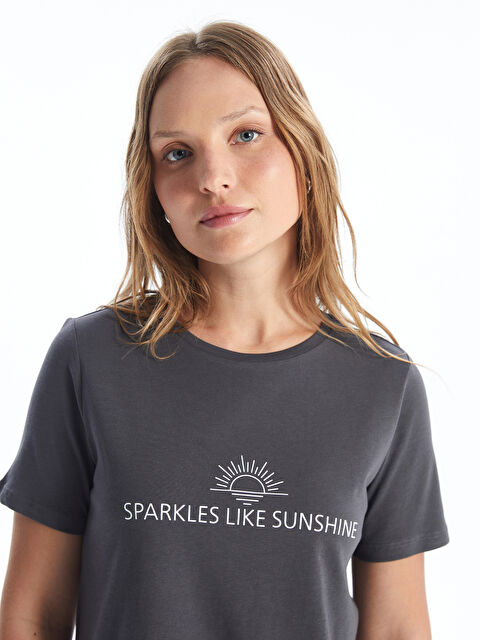 LCWAIKIKI Maternity Bisiklet Yaka Baskılı Kısa Kollu Hamile Tişört - S4JY51Z8-HLC