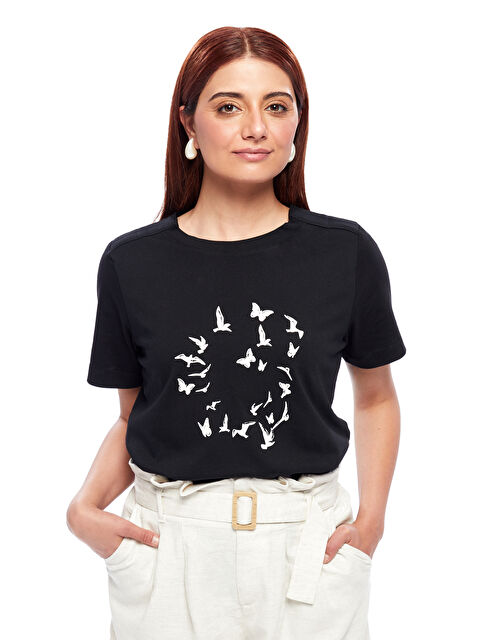 LC WAIKIKI Bisiklet Yaka Baskılı Kısa Kollu Kadın Tişört - S4K294Z8-CVL