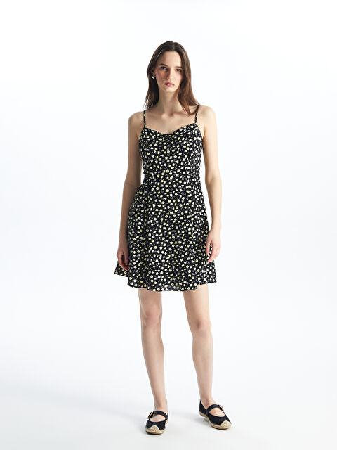 LC WAIKIKI Kalp Yaka Çiçekli Askılı Elbise - S4KJ12Z8-LQJ