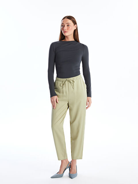 LCWAIKIKI Classic Elastic Waist Carrot Fit Women's Trousers - S4L231Z8-HDQ