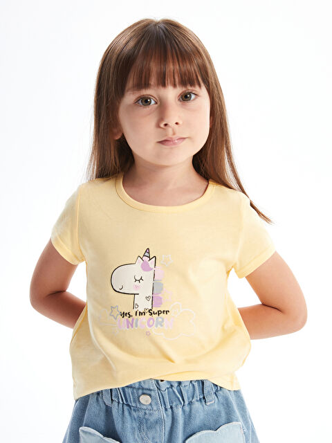 LCW Kids Bisiklet Yaka Baskılı Kısa Kollu Kız Bebek Tişört - S4MF87Z1-FRE