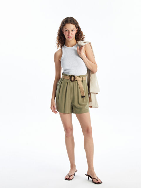 LCW Vision Beli Kemerli Keten Karışımlı Kadın Şort - S4N891Z8-YCS