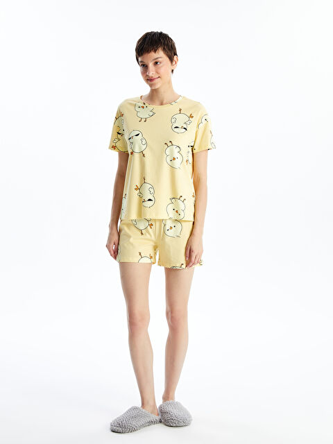 LCW Young Bisiklet Yaka Baskılı Kısa Kollu Kadın Şortlu Pijama Takımı - S4NG98Z8-LUF