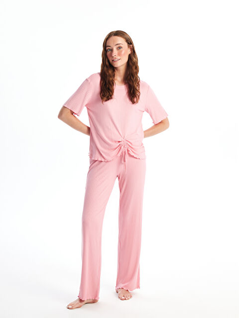 LCW DREAM Bisiklet Yaka Düz Kısa Kollu Kadın Pijama Takımı - S4NJ27Z8-FLX