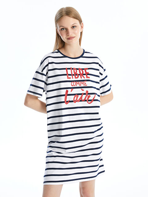 LCW DREAM Bisiklet Yaka Çizgili Kısa Kollu Kadın Gecelik - S4NK69Z8-LU8