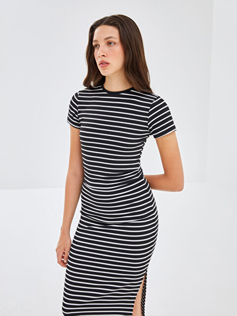 BLAİS Bisiklet Yaka Çizgili Kısa Kollu Kadın Tişört - S4NR17Z8-LJX