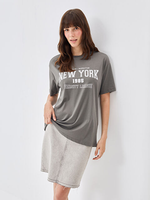 BLAİS Bisiklet Yaka Baskılı Kısa Kollu Oversize Kadın Tişört - S4OA30Z8-HGV